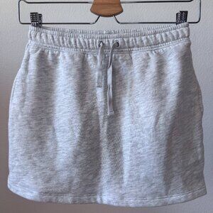 NWT Happy Nation Girls Fleece Skirt • Size L (12) • Heather Gray w/ Pockets